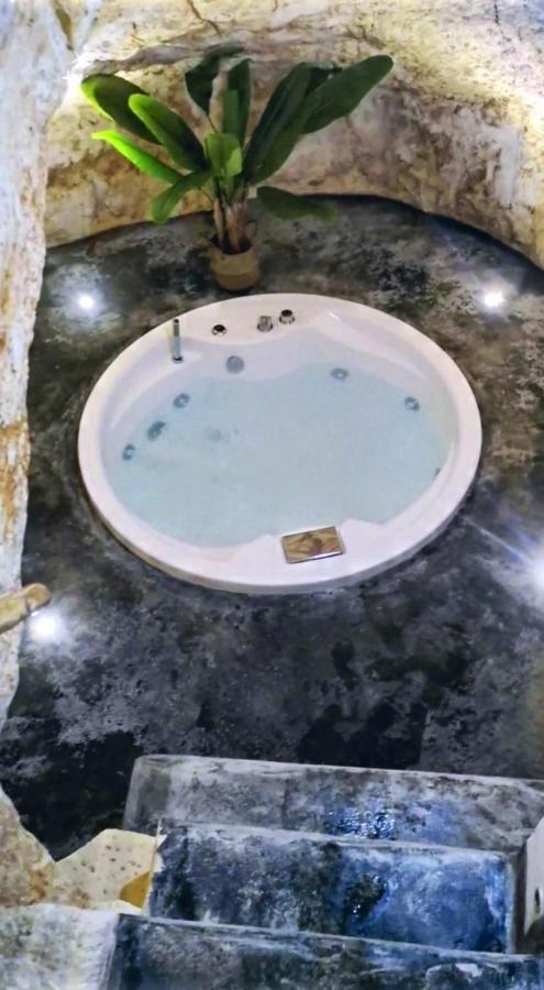 White Luxury Suite Ostuni By Gonewlocation المظهر الخارجي الصورة